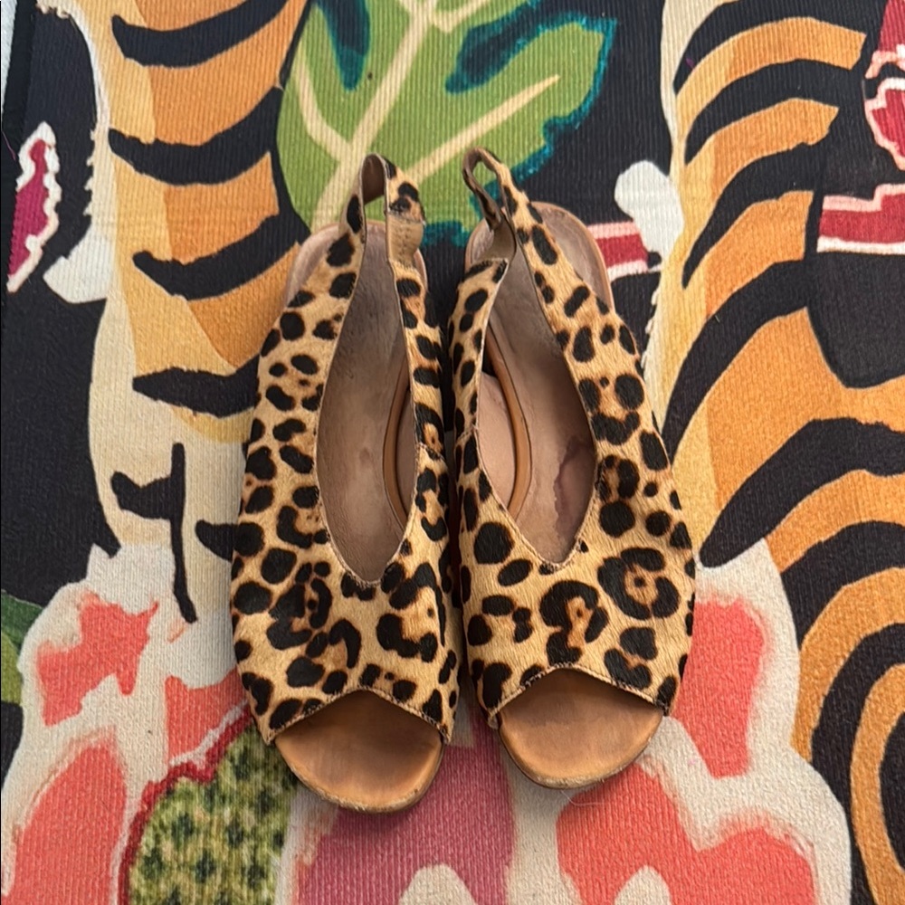 Maxwell Leopard Print Peep Toe Slingback Sandals